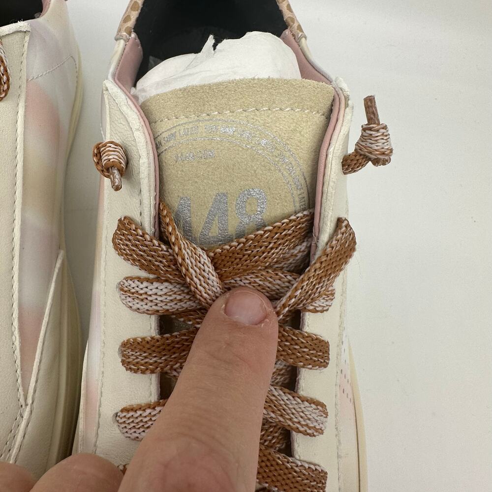 P448 John Gardenia Cream and Pink Lace Up Fashion Sneaker Womens 39 US 8.5 Chic - Picture 4 of 16